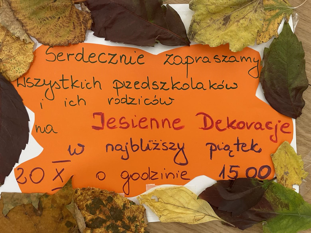 Jesienne dekoracje 20.10.23 (AK Żmija)